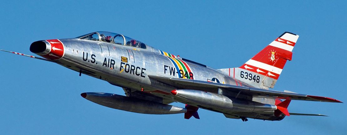 F 100 North American Super Saber