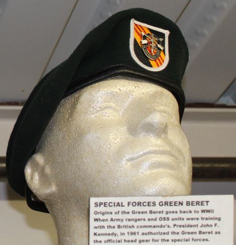 Hat 18